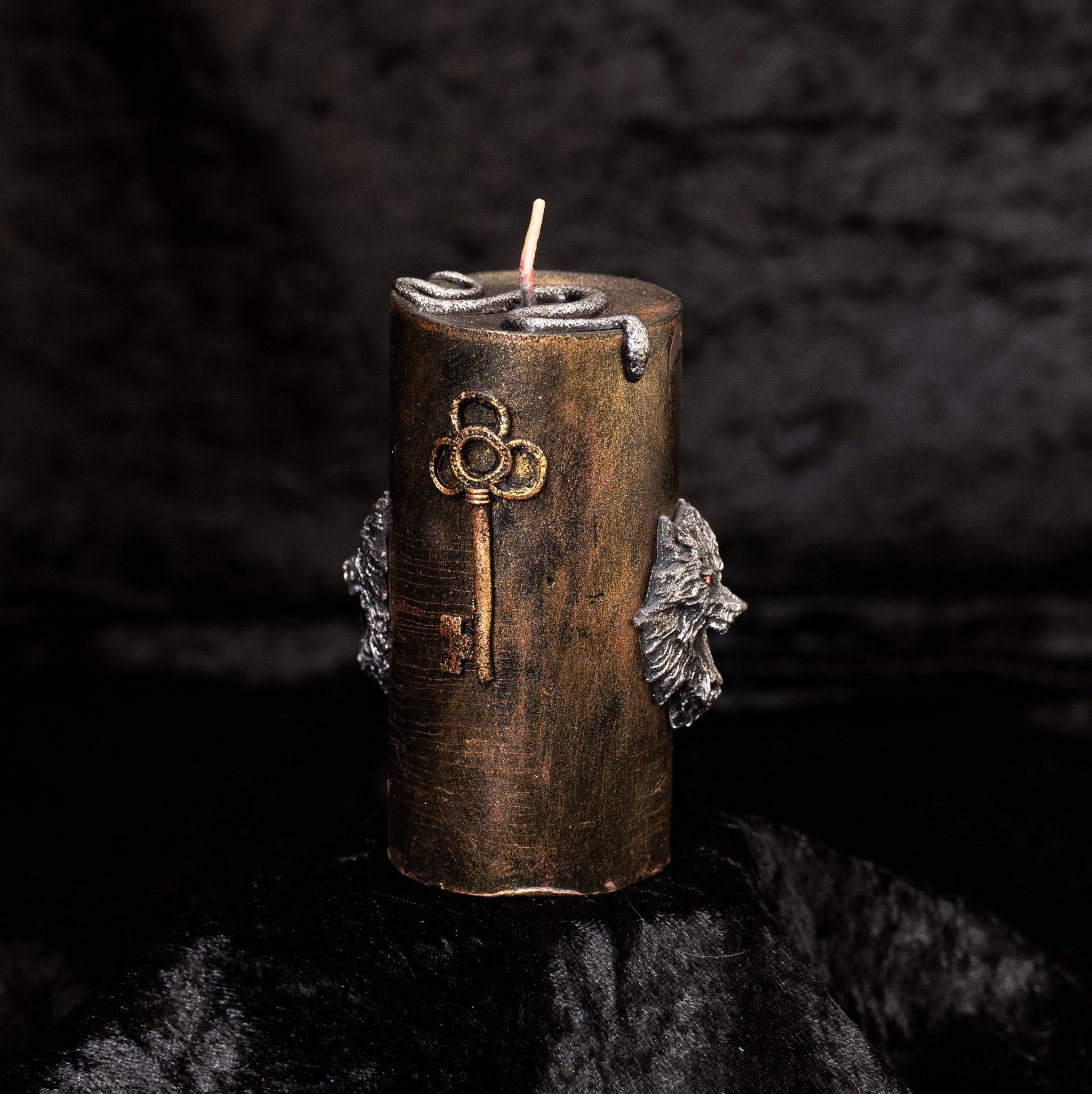 Hekate Devotional Pillar image 2